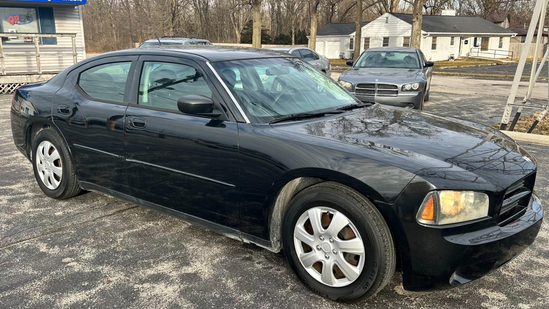 2008 BLACK /BLACK Dodge Charger (2B3KA43R88H) , located at 2710A Westlane Rd., Indianapolis, IN, 46268, (317) 291-2000, 39.885670, -86.208160 - Photo#2